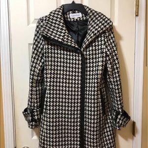Calvin Klein houndstooth women’s coat